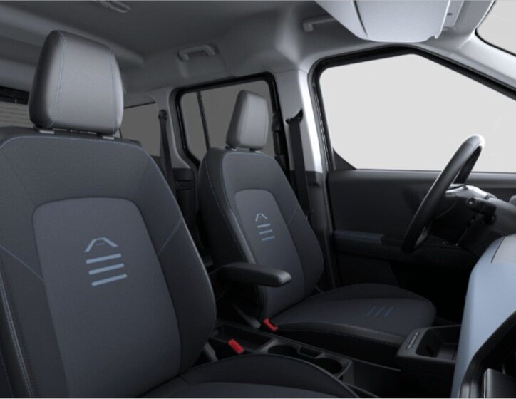 Ford Tourneo Courier MPV 0,0 100 kw