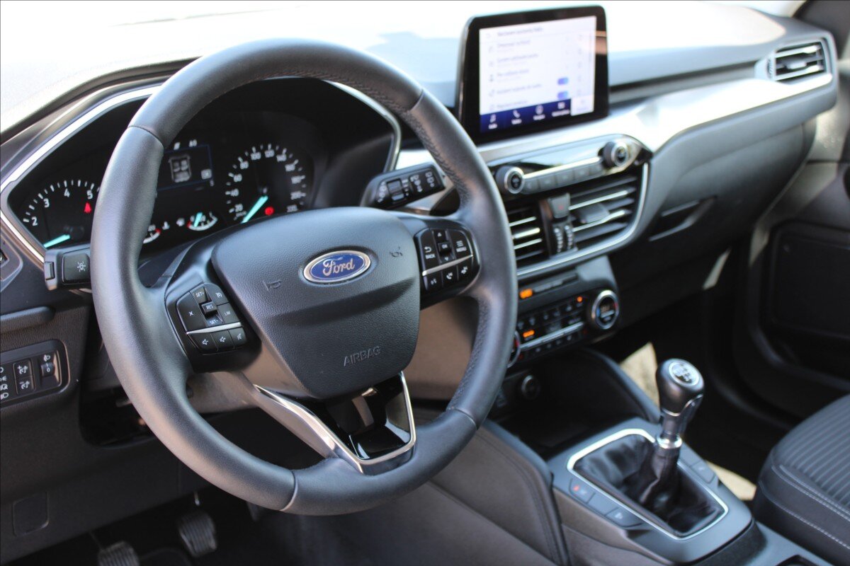 Ford Kuga SUV / Terénní 1,5 l 110 kw