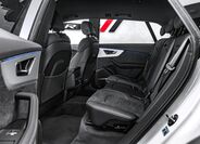 Audi Q8 14