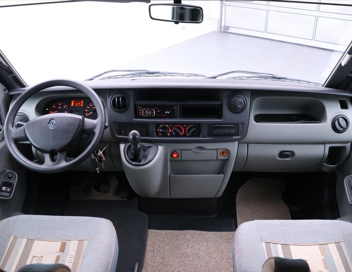 Renault Ostatní Ostatní 3,0 l 100 kw