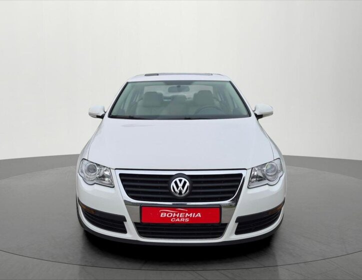Volkswagen Passat Sedan / Limuzína 2,0 l 147 kw