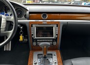 Volkswagen Phaeton 18