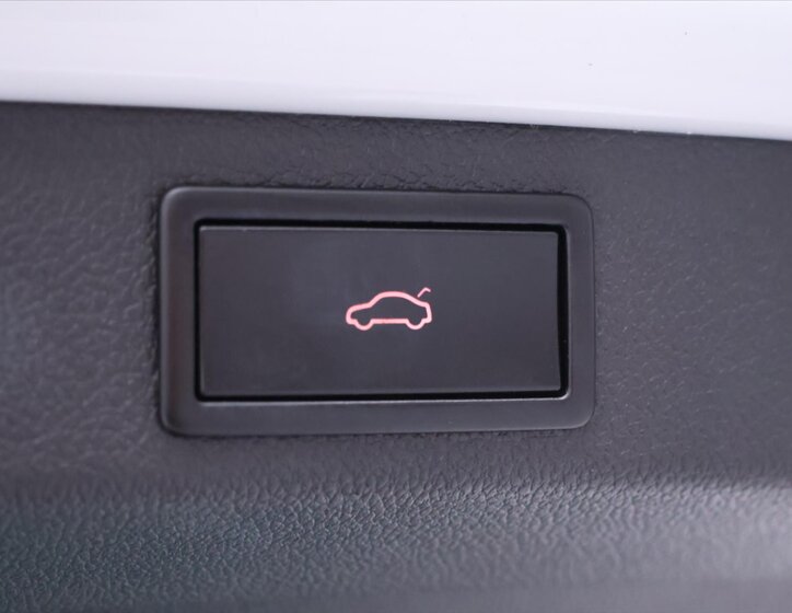 Škoda Superb Kombi 2,0 l 140 kw