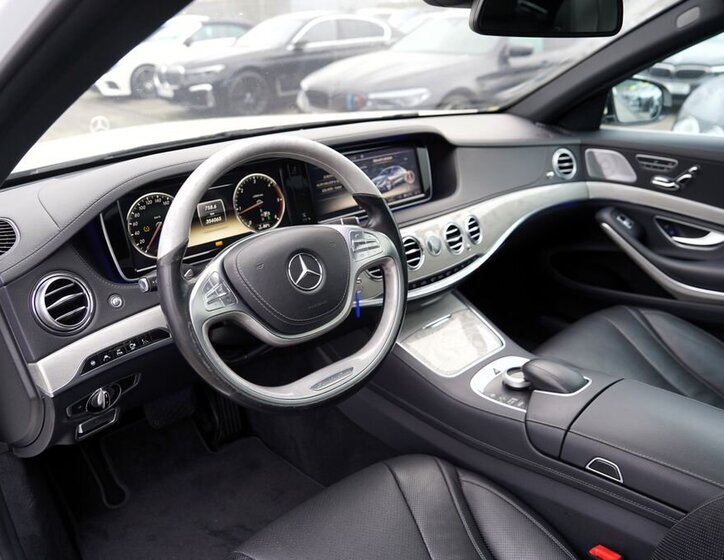 Mercedes-Benz Třídy S 29