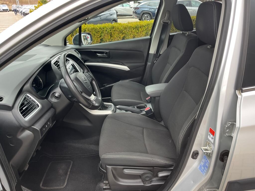 Suzuki SX4 S-Cross SUV / Terénní 998,0 82 kw
