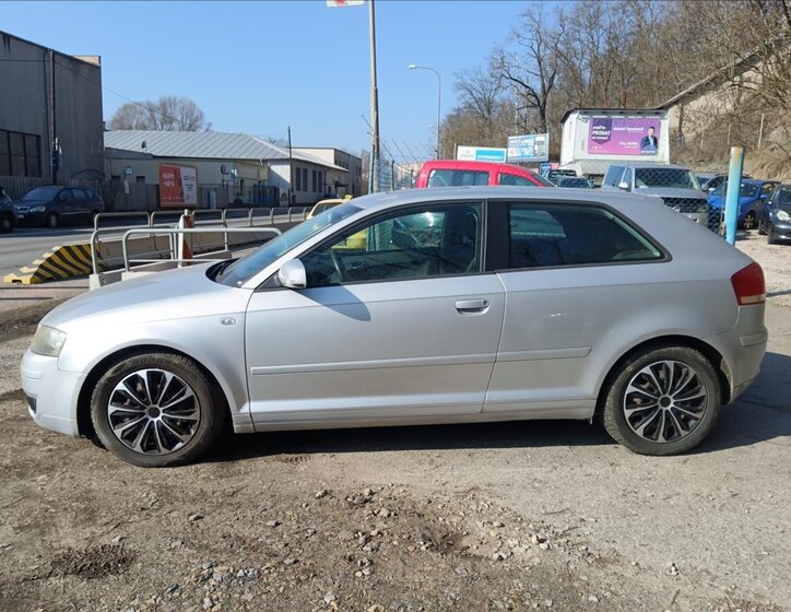Audi A3 Hatchback 1,6 l 75 kw