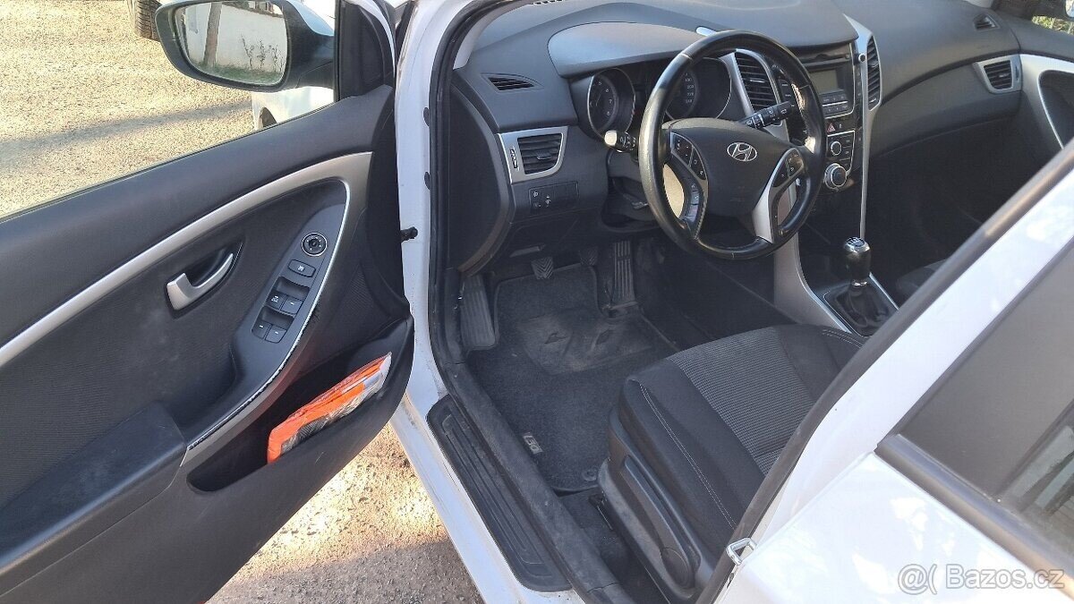 Hyundai i30 Kombi 0,0 88 kw