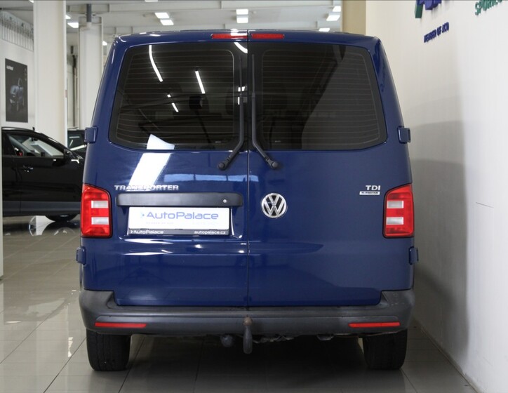 Volkswagen Transporter 4