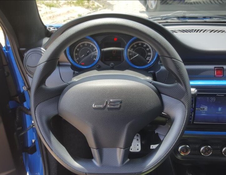 Ligier JS 50 L Hatchback 478,0 6 kw