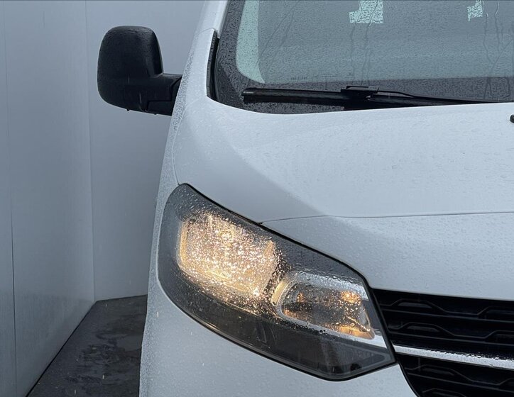 Opel Vivaro Ostatní 2,0 l 106 kw