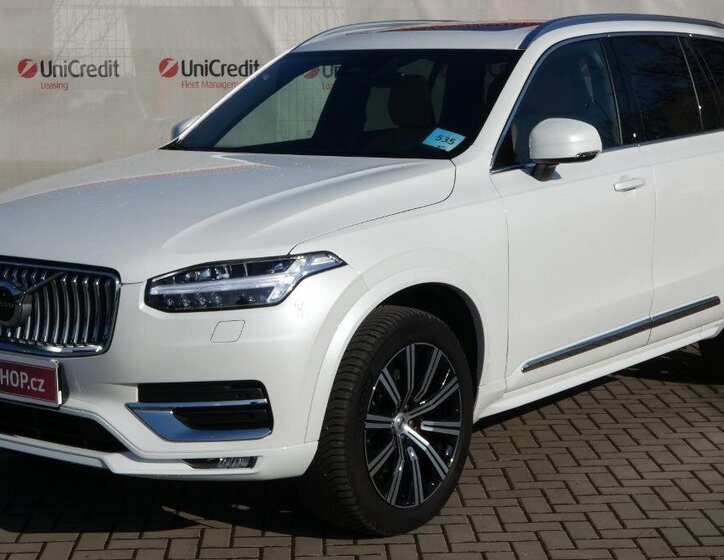 Volvo XC90 SUV / Terénní 2,0 l 173 kw