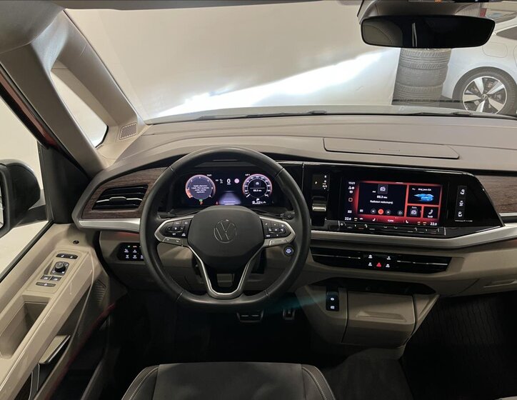 Volkswagen Multivan MPV 2,0 l 110 kw