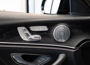 Mercedes-Benz Třídy E 12