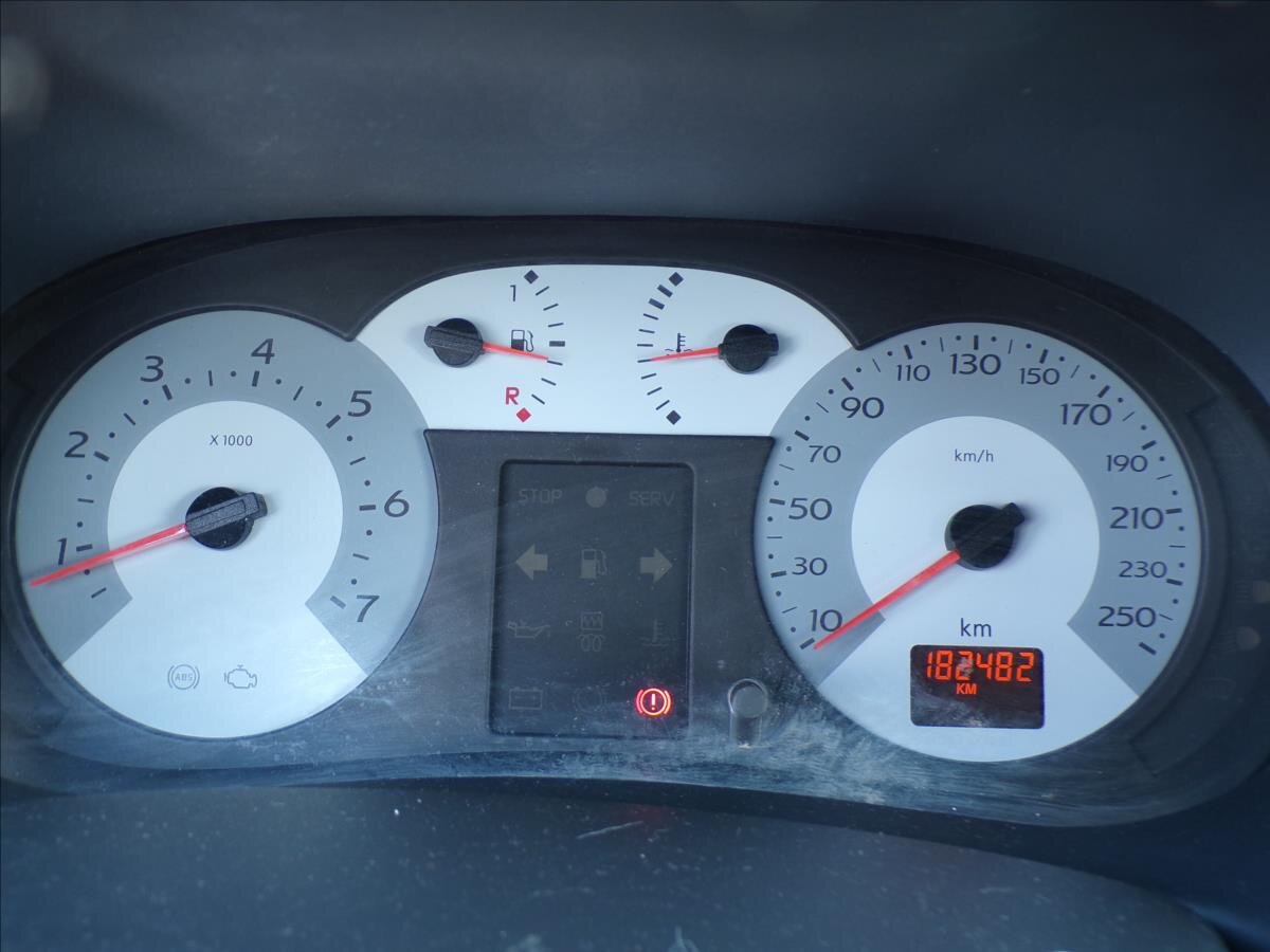 Renault Thalia Sedan / Limuzína 1,1 l 55 kw