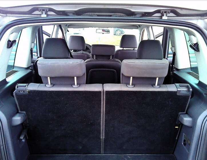 Volkswagen Touran Kombi 2,0 l 103 kw