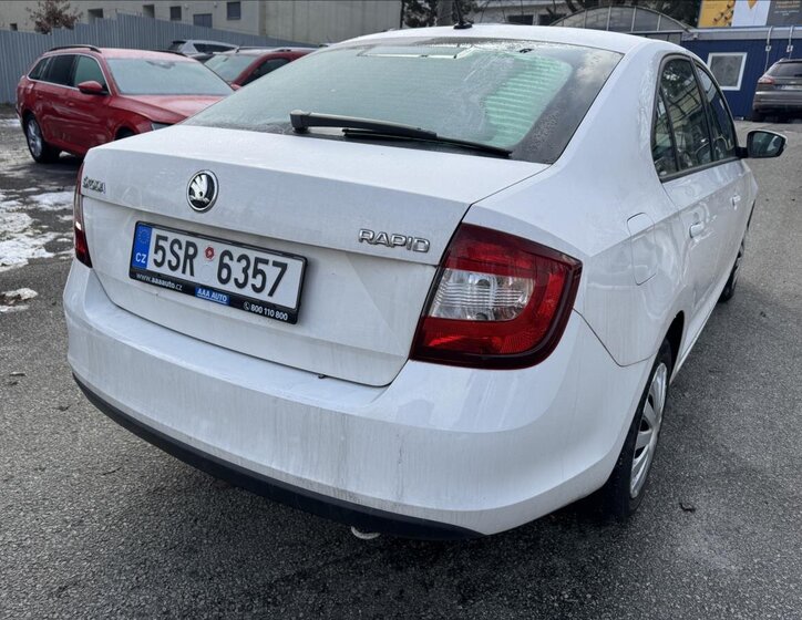 Škoda Rapid Hatchback 999,0 70 kw