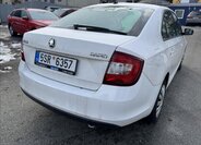 Škoda Rapid Hatchback 999,0 70 kw
