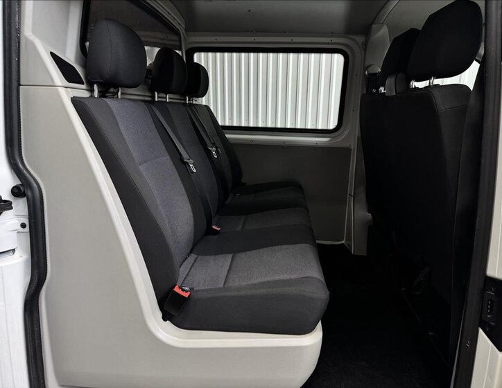 Volkswagen Transporter 27