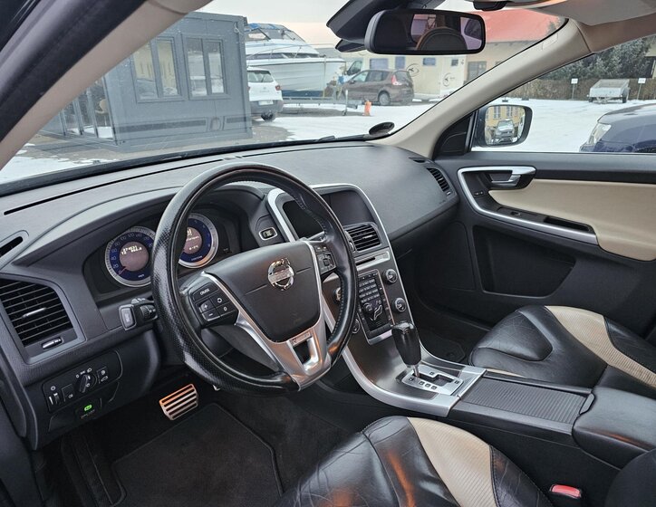 Volvo XC60 SUV 3,0 l 224 kw