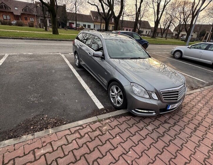 Mercedes-Benz Třídy E Kombi 0,0 195 kw