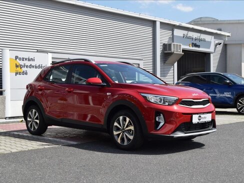 KIA Stonic SUV 1,2 l 57 kw