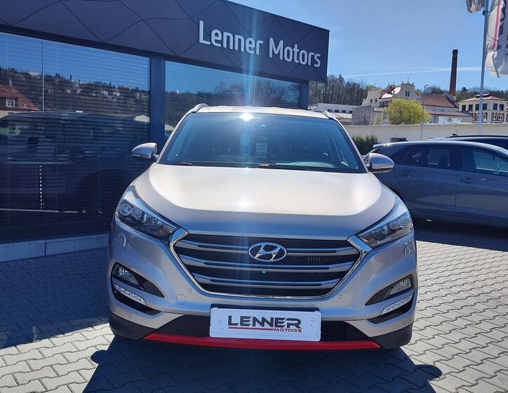 Hyundai Tucson SUV / Terénní 2,0 l 100 kw