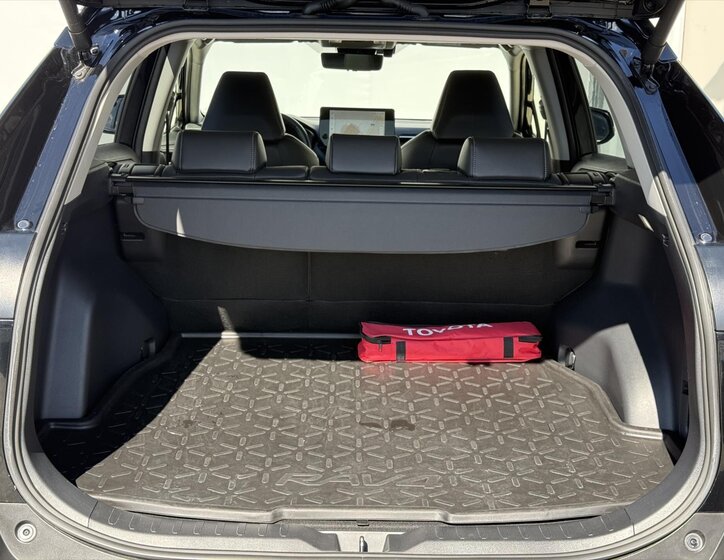 Toyota RAV4 SUV / Terénní 2,5 l 131 kw