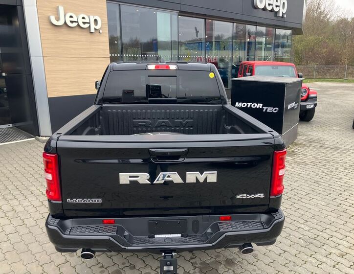 Dodge RAM 14
