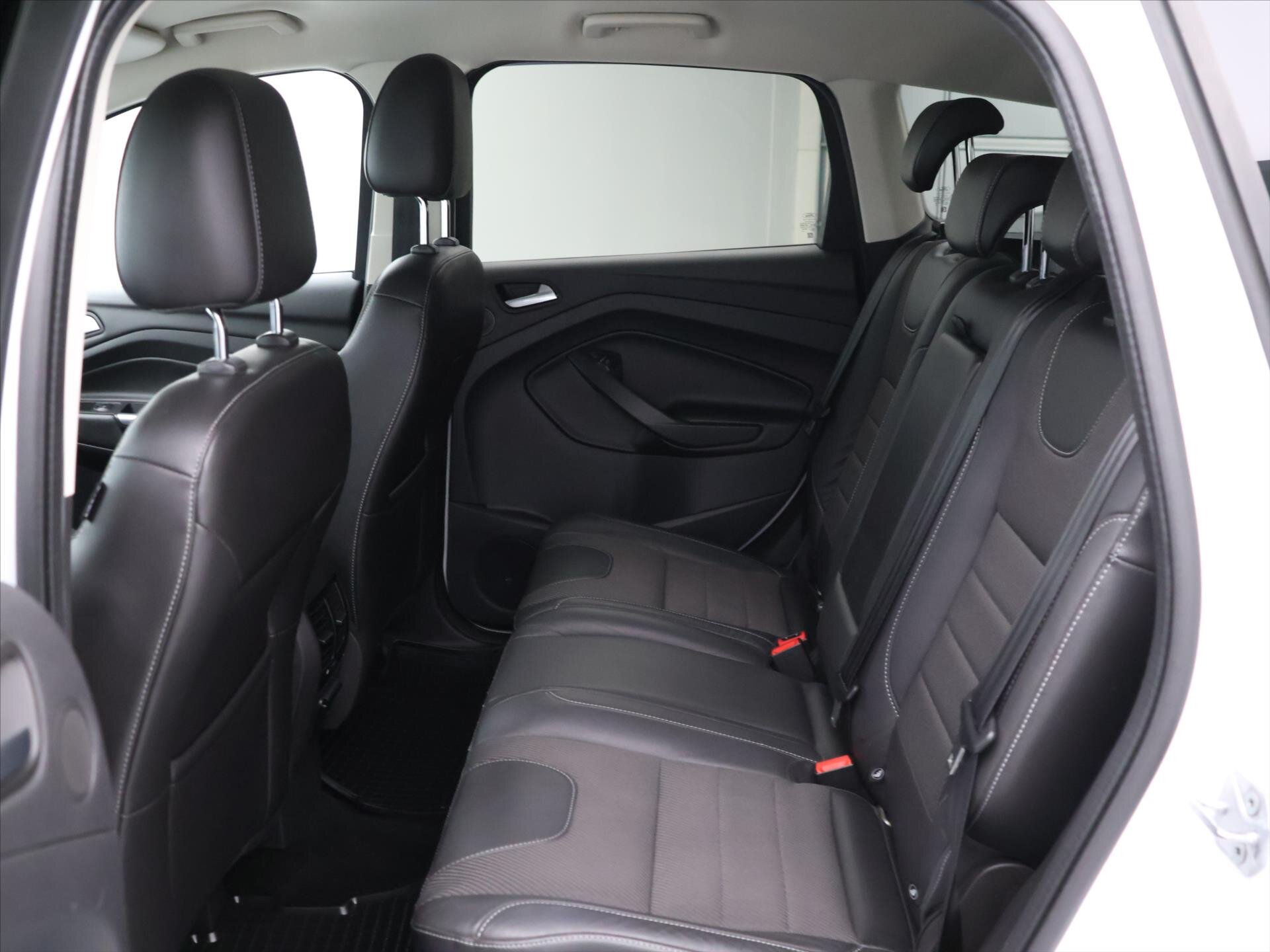 Ford Kuga SUV / Terénní 2,0 l 132 kw