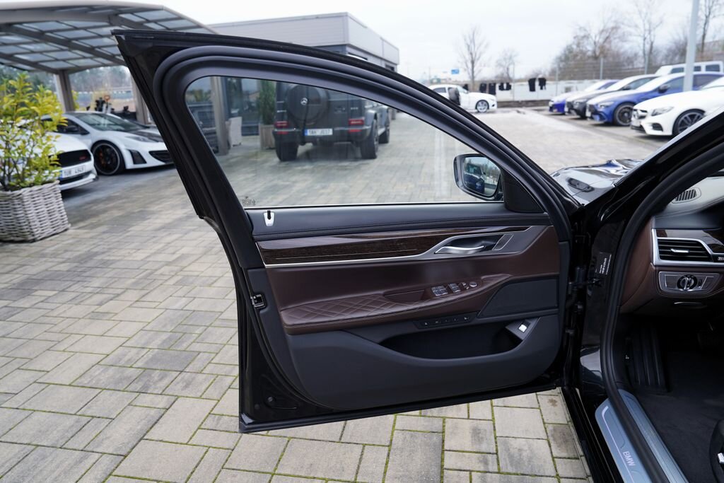 BMW Řada 7