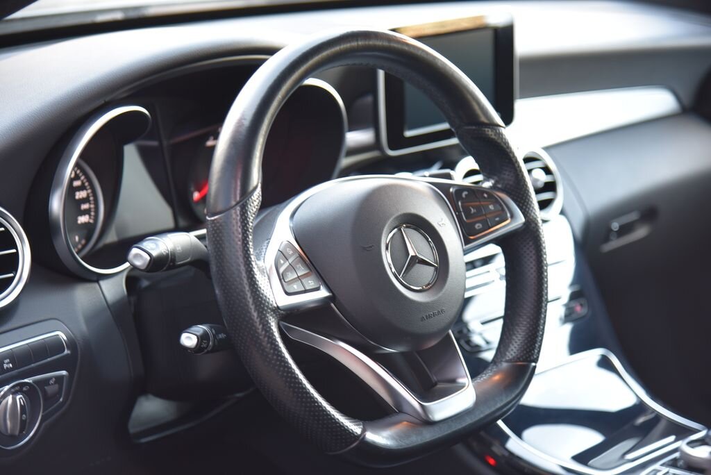 Mercedes-Benz Třídy C Sedan / Limuzína 2,1 l 125 kw