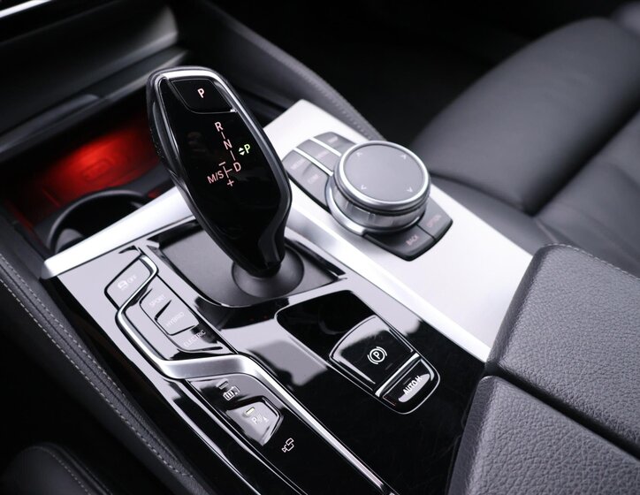 BMW Řada 5 Sedan 2,0 l 135 kw