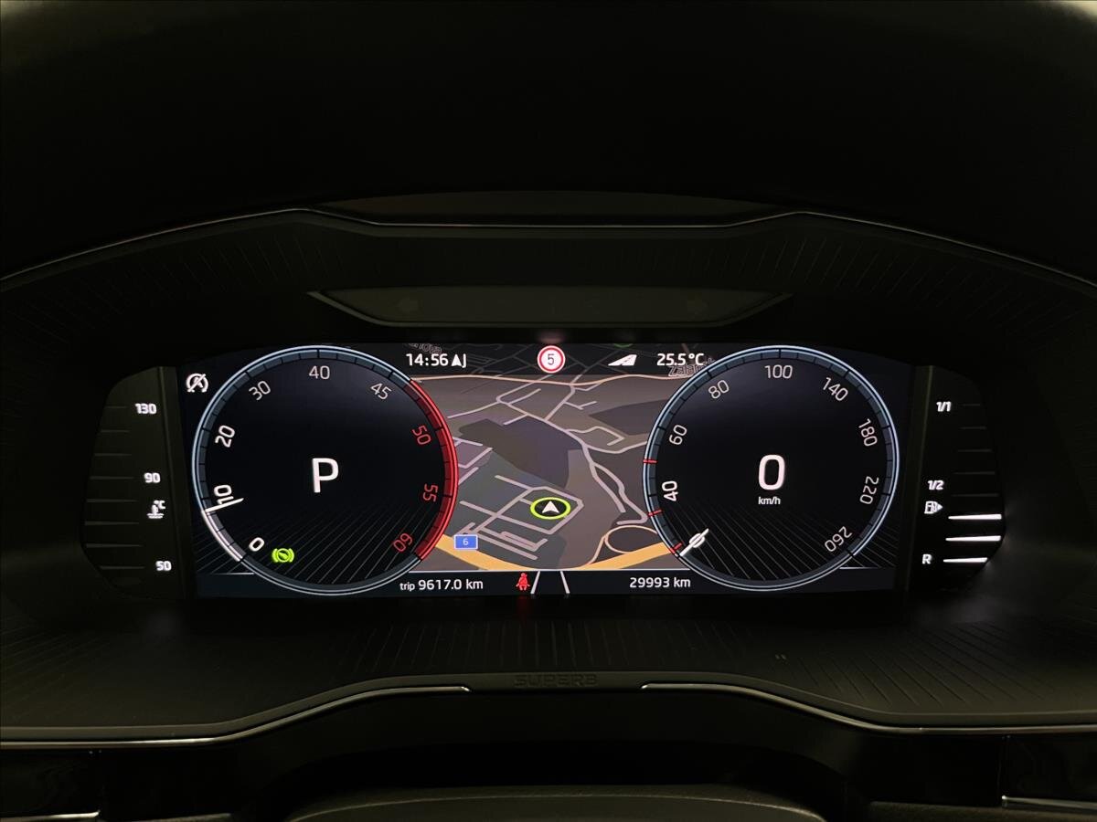 Škoda Superb Kombi 2,0 l 147 kw