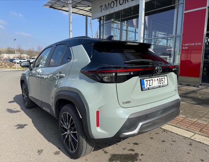 Toyota Yaris Cross 6