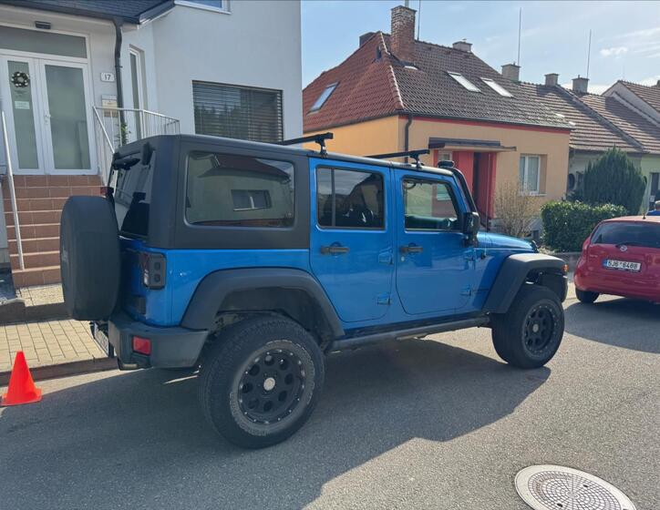 Jeep Wrangler 6