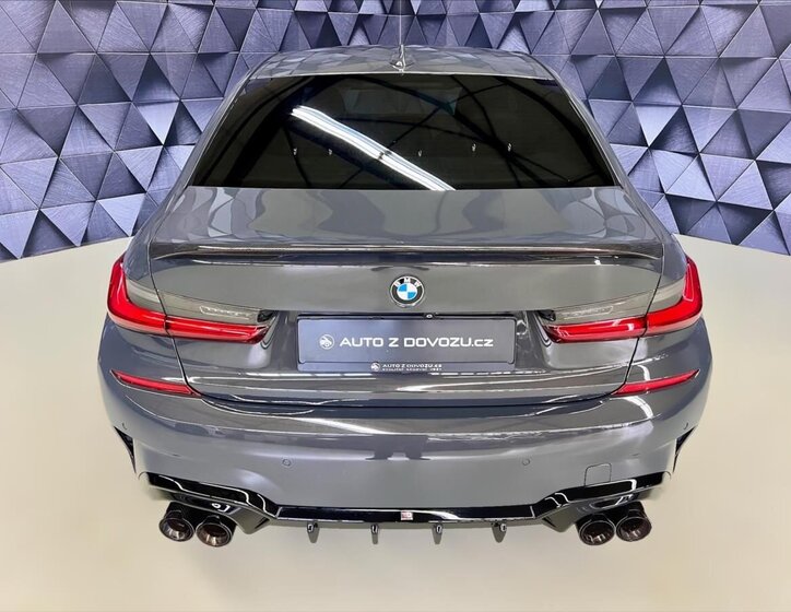 BMW M3 Sedan 3,0 l 275 kw