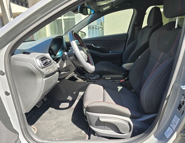 Hyundai i30 Hatchback 1,5 l 103 kw