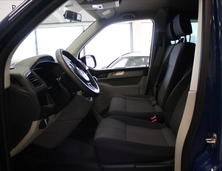 Volkswagen Transporter MPV 2,0 l 75 kw