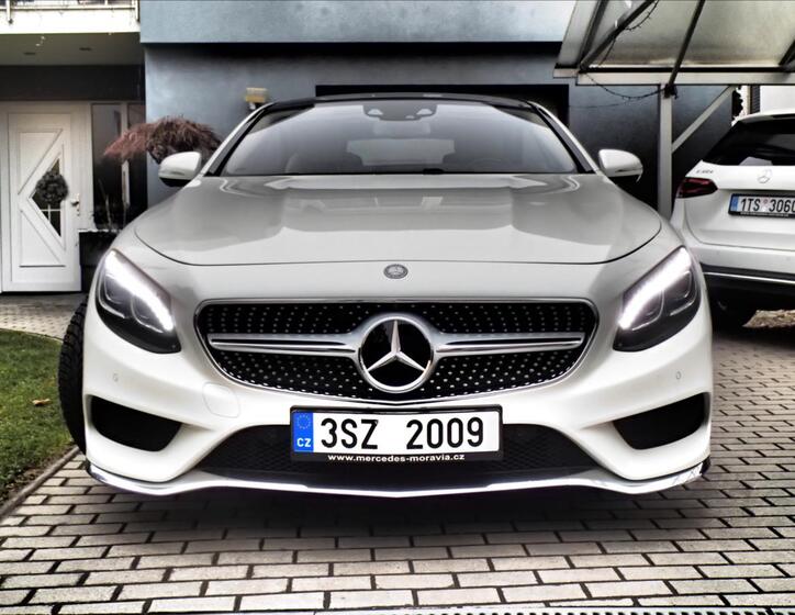 Mercedes-Benz Třídy S 2