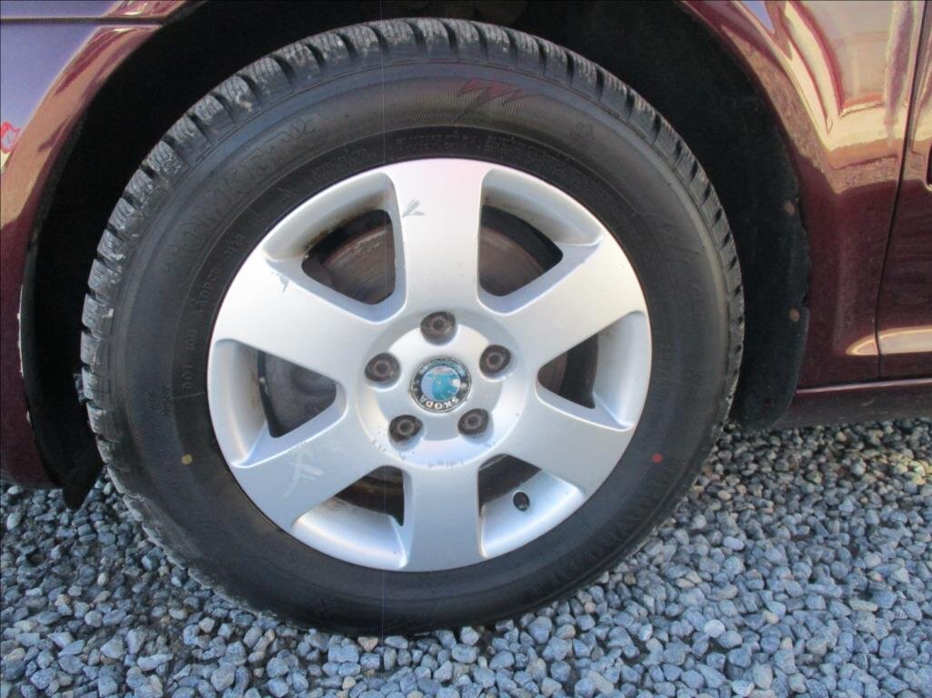 Škoda Octavia Sedan / Limuzína 2,0 l 103 kw