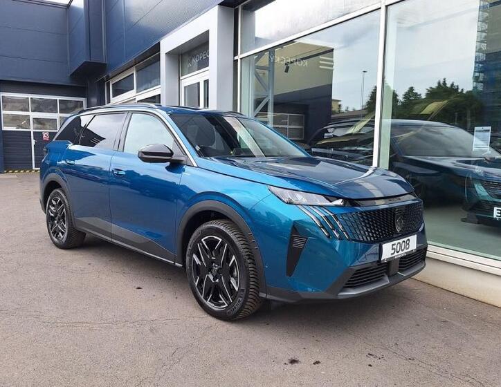 Peugeot 5008 9