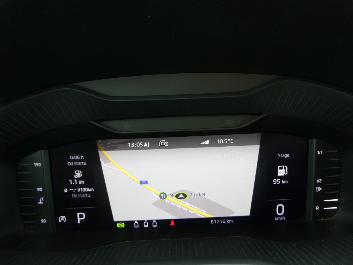 Škoda Karoq SUV / Terénní 2,0 l 110 kw