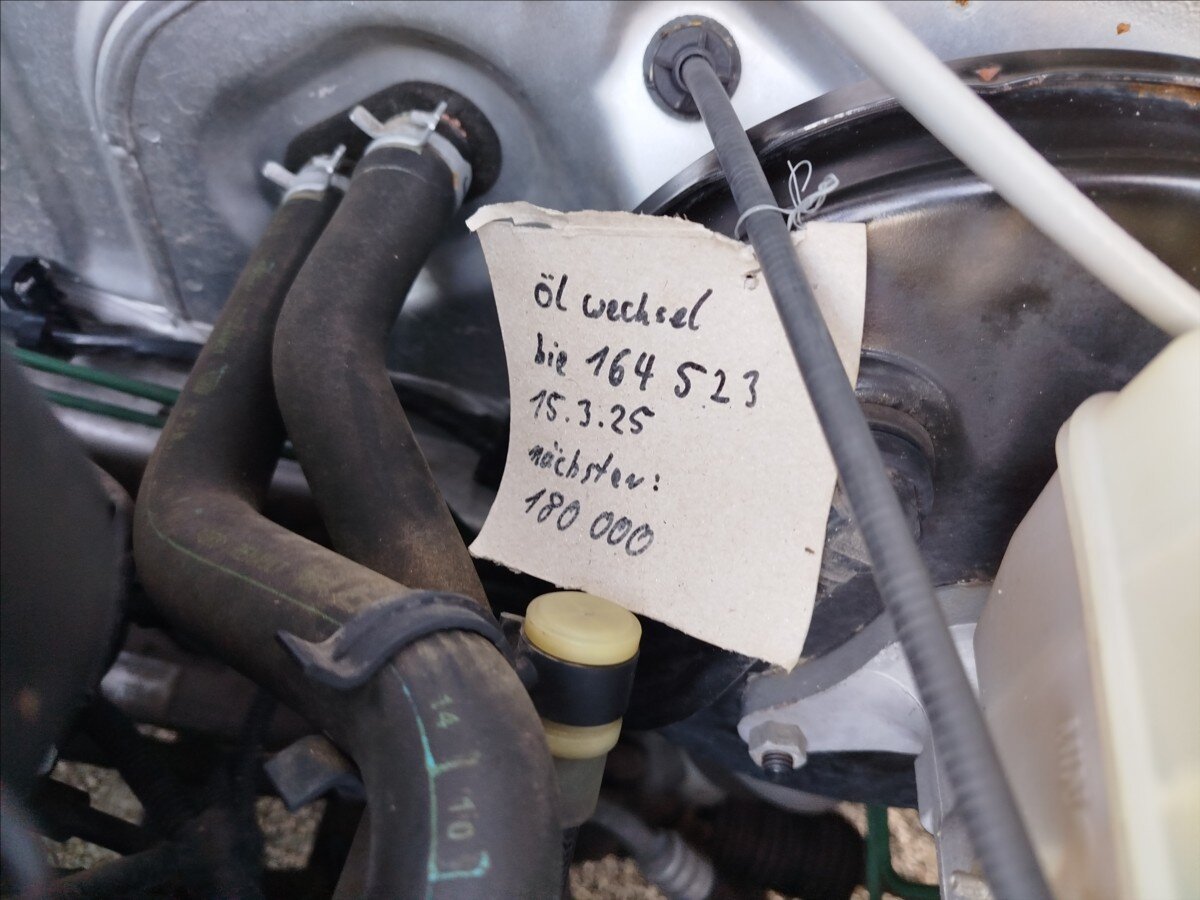 Dacia Sandero Hatchback 1,6 l 64 kw