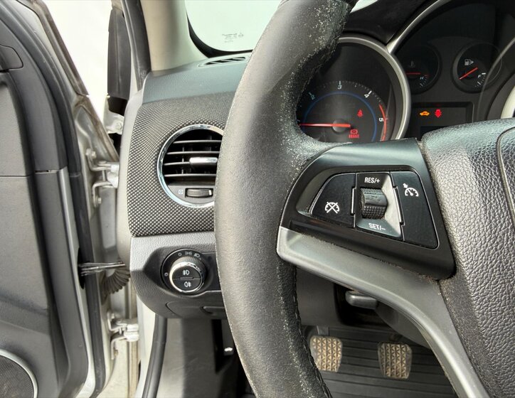 Chevrolet Cruze Hatchback 2,0 l 120 kw