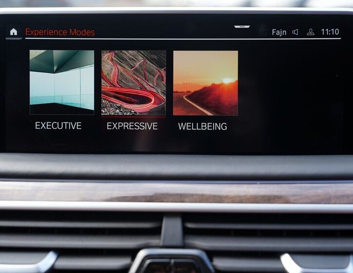 BMW Řada 7 Sedan / Limuzína 6,6 l 430 kw