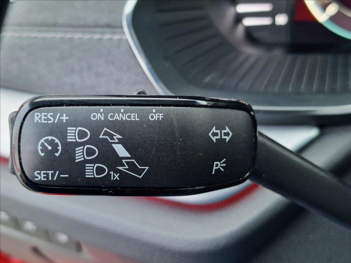 Škoda Octavia Sedan / Limuzína 1,5 l 110 kw