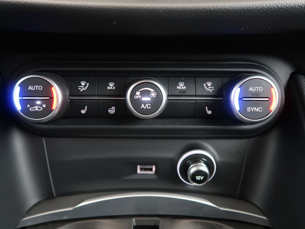 Alfa Romeo Stelvio SUV / Terénní 2,0 l 206 kw