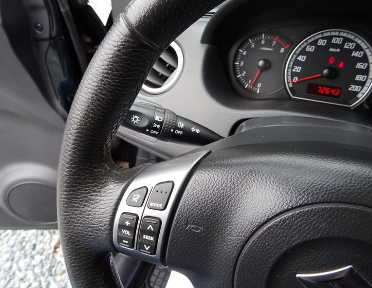 Suzuki Swift Hatchback 1,3 l 68 kw