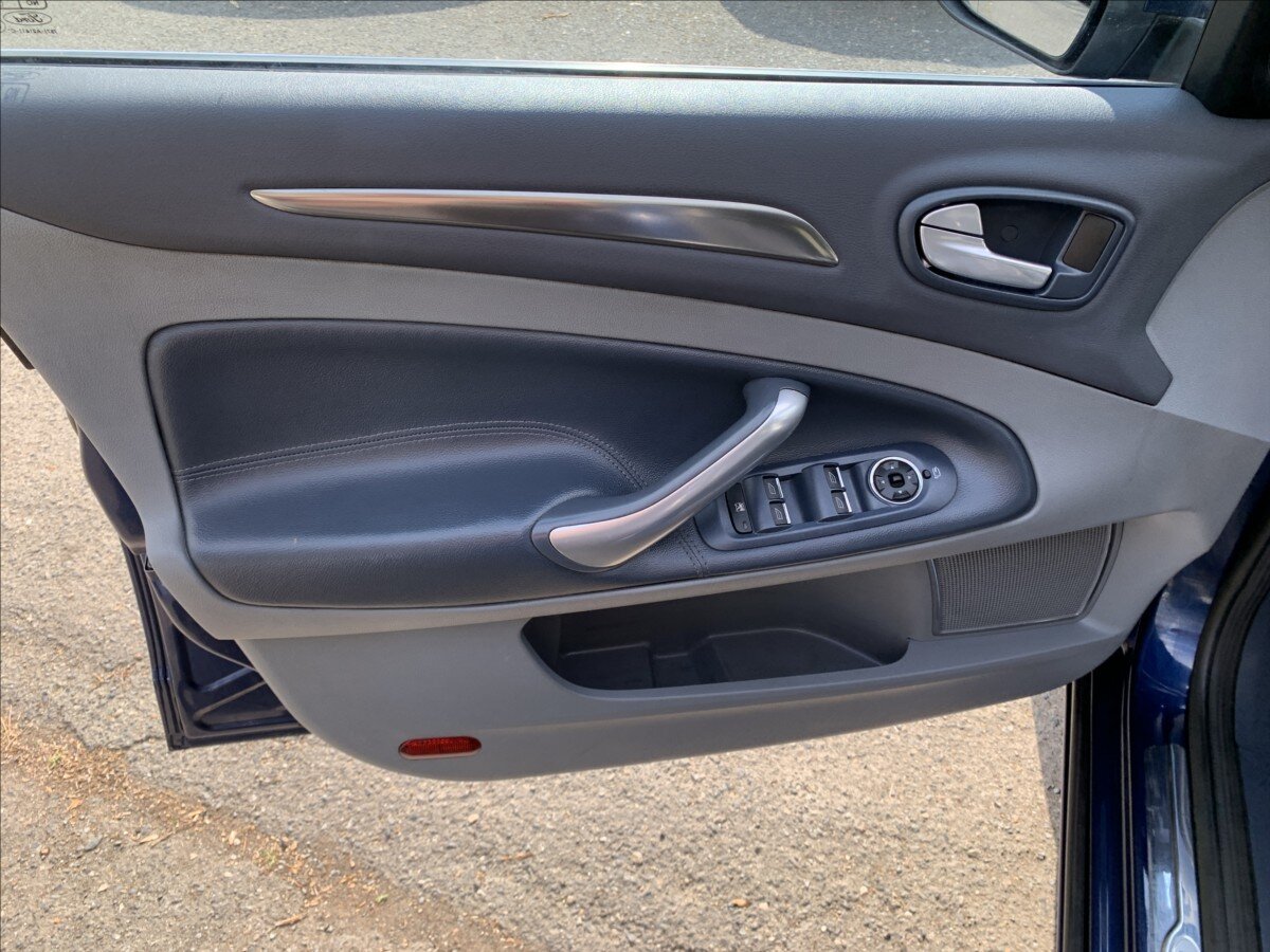 Ford Mondeo Kombi 2,0 l 103 kw