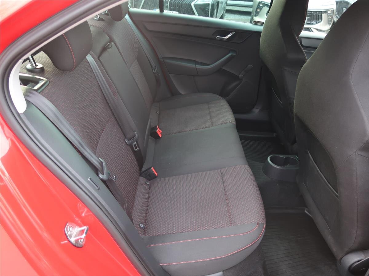 Škoda Rapid Sedan 1,2 l 77 kw